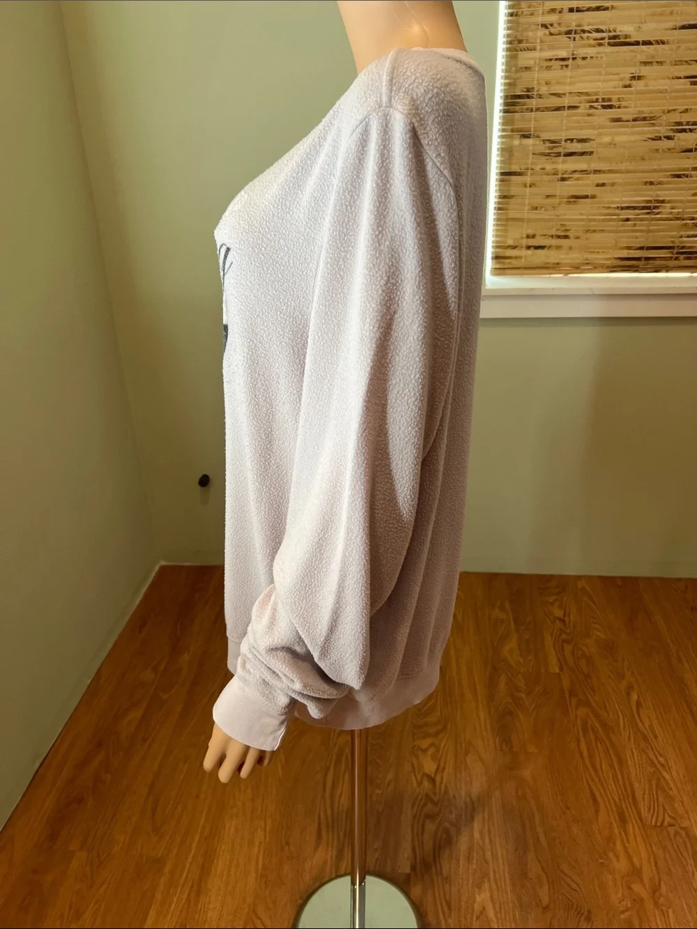 Wildfox Pouring Graphic Long-Sleeve Top With Wine Glass graphic Size L